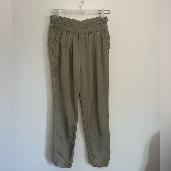 Aritzia Wilfred Lyocell Pants - Picture 2 of 11